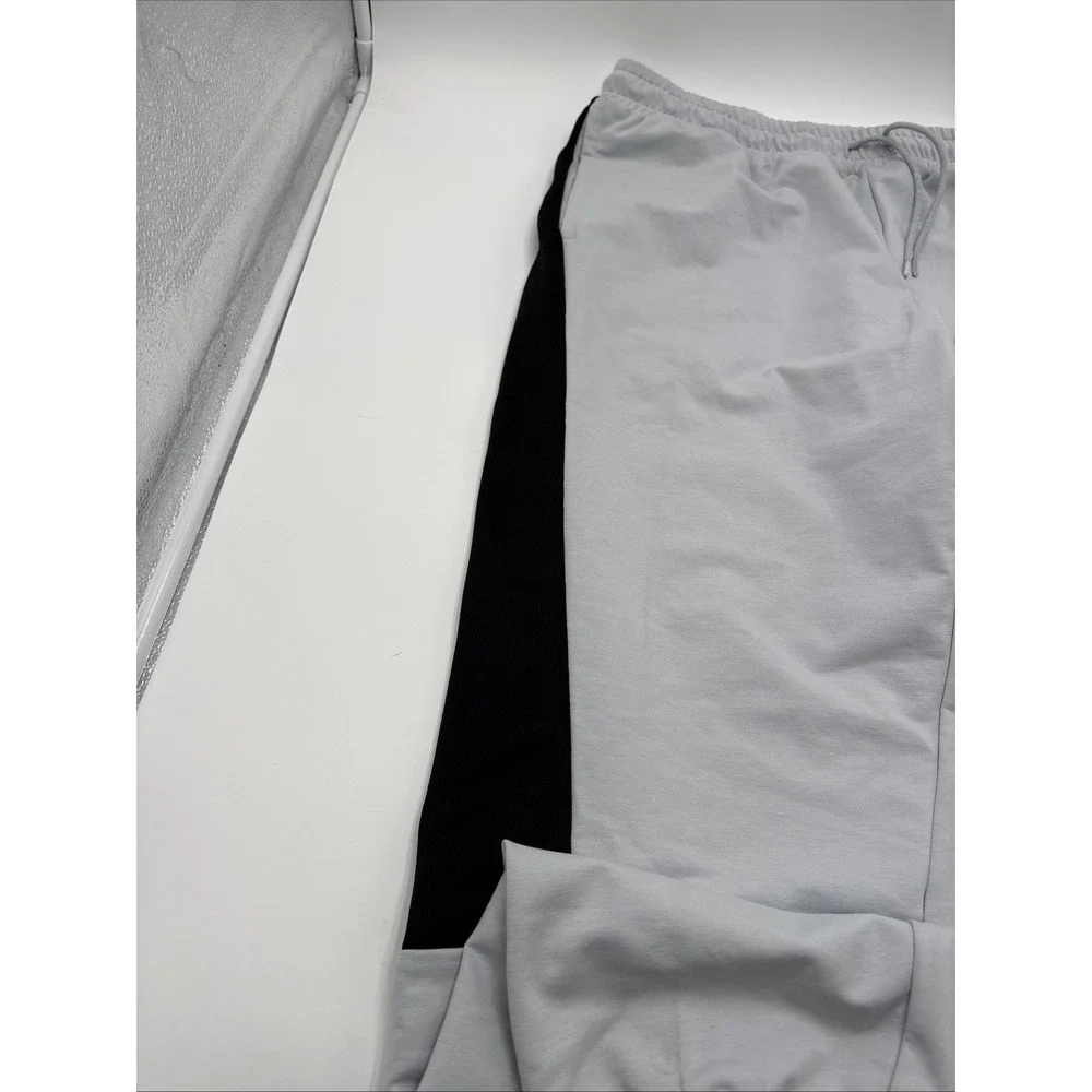 PUMA Stretchlite Size Large Platinum Gray with Black Side Logo Men's Sweat Pants